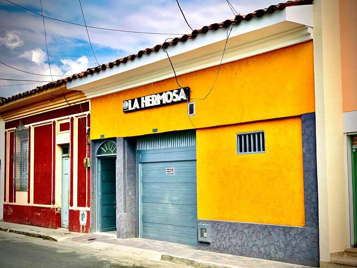 La Hermosa Hotel Buga Eksteriør bilde