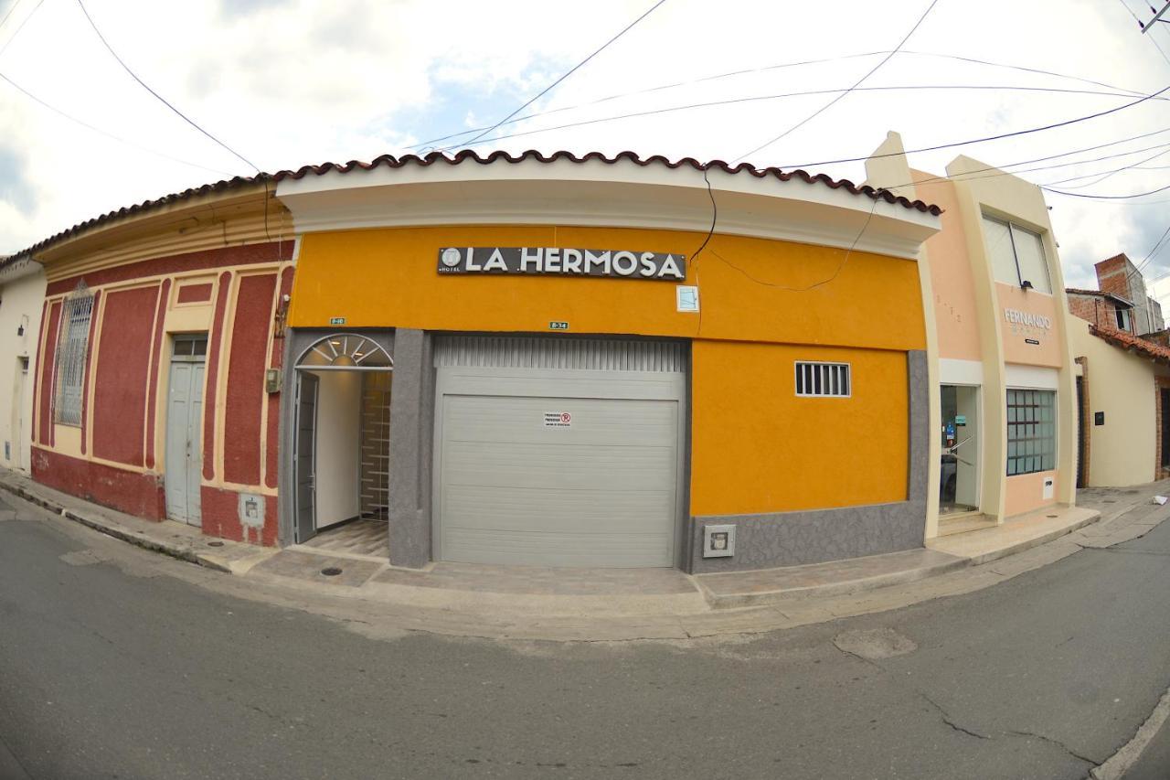 La Hermosa Hotel Buga Eksteriør bilde